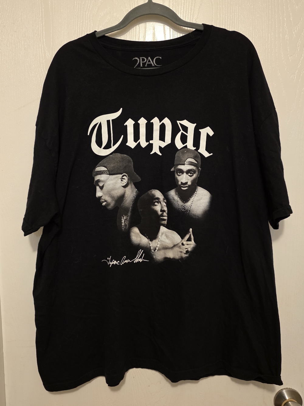 2Pac / Tupac Shakur graphic t-shirt